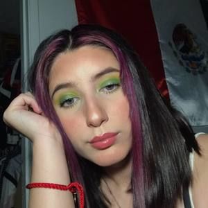 Meet your Posher, Lexi